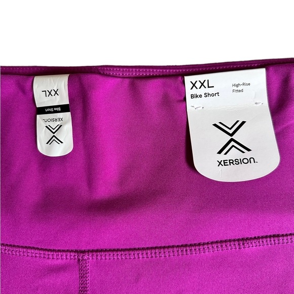 Xersion Neon Fuschia Knee Length Compression Shorts, Side Pockets, Women’s XXL - Picture 3 of 3